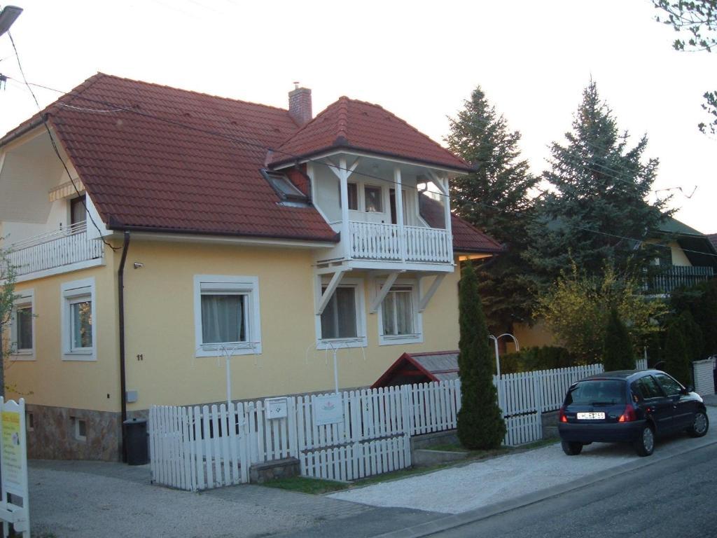 Apartman Heviz Holiday Room photo